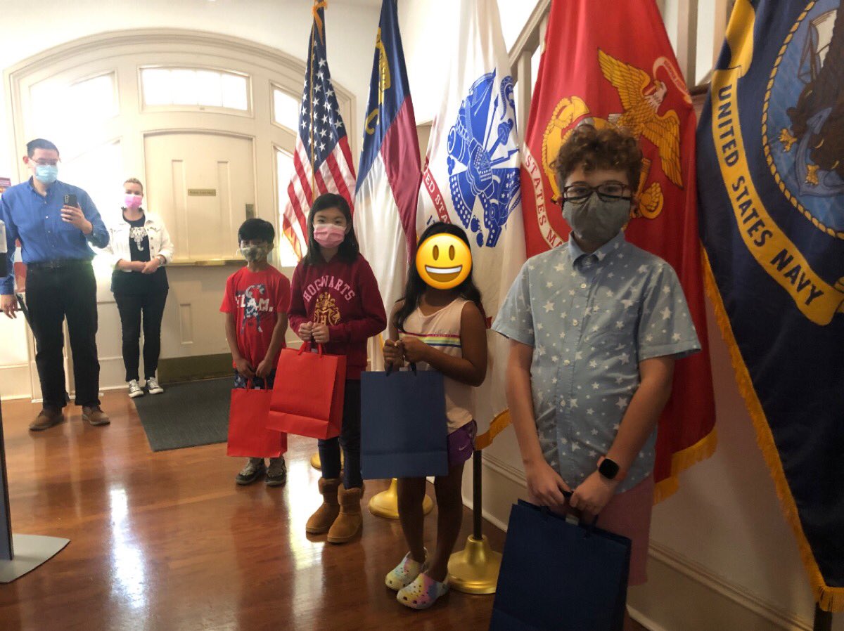 Ms_Hunt_'s tweet photo. GHE student council has been busy in 2021 from collecting handmade thank you cards for local Veterans to organizing a warm clothing drive for children in need this winter. We couldn’t have done it without the help and support of our amazing school community! @GreenHopeES https://t.co/1UjRMRCP7u