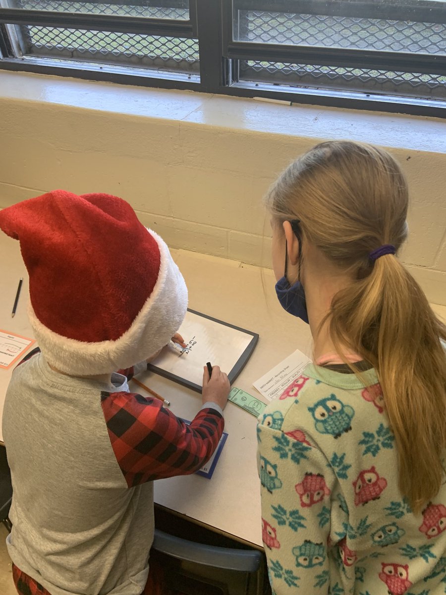 rogersnbroots's tweet photo. Math Market fun on our last day together before the break. ⁦⁦@HRCE_Math⁩ ⁦@cestmmegough⁩ ⁦@MsJudgeGr7⁩ https://t.co/WHQlzr7HIs