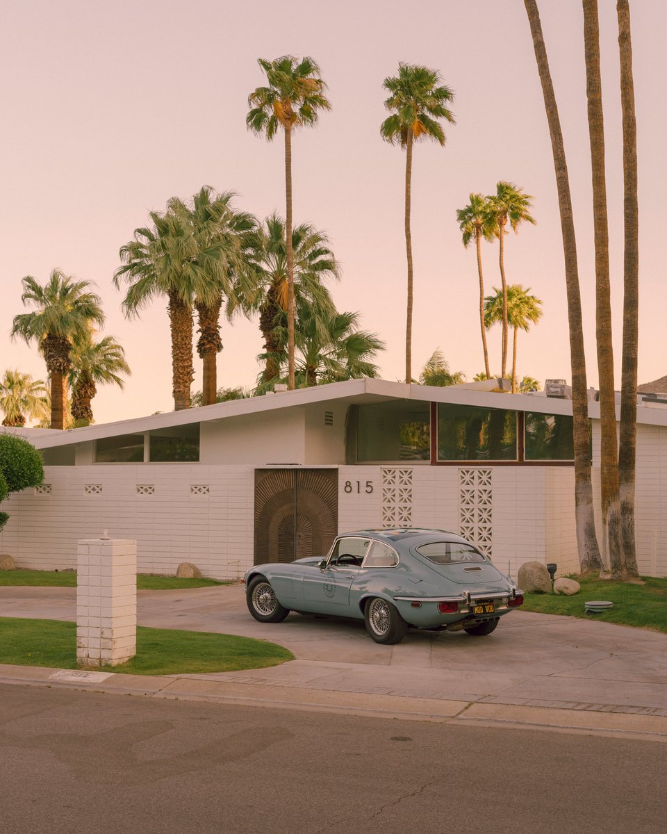 dinokuznik's tweet photo. After what seems like contemplating it forever, observing the space and talking to a lot of photographers that I respect and admire, I am debuting my first collection.
-
"A portrait of Palm Springs" is now available on Foundation. https://t.co/HQnF01HOL7