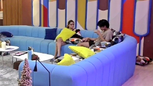 kluofc_'s tweet photo. Just watching you together is enough. We hope everything is fine, KD and Alexa! We missed you 🤍

BBS KD | BBS ALEXA | #KDLex https://t.co/QKl60YXklE