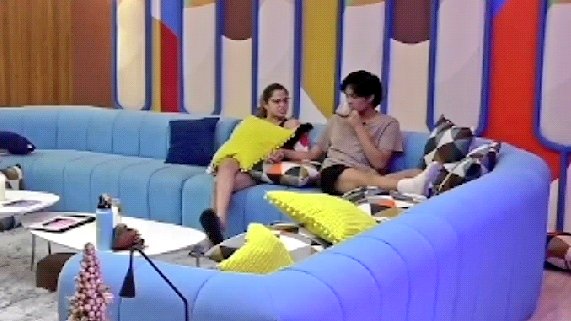 kluofc_'s tweet photo. Just watching you together is enough. We hope everything is fine, KD and Alexa! We missed you 🤍

BBS KD | BBS ALEXA | #KDLex https://t.co/QKl60YXklE