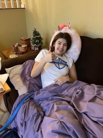 Thanks to everyone who reached out to wish <a href="/avacoleman20/">Ava Coleman</a> a speedy recovery after her ACL surgery. Can’t help but love her smile and positive attitude 👍😃👍
