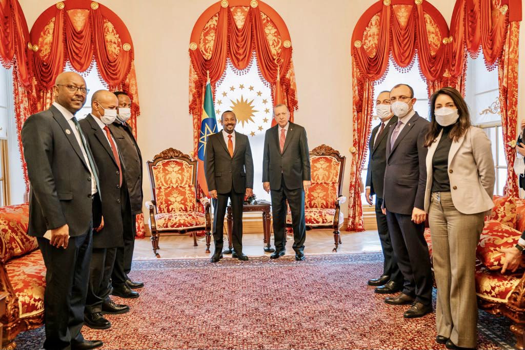 AbiyAhmedAli's tweet image. My delegation and I met with President @RTErdogan today in a bilateral meeting on the sidelines of the #TurkeyAfricaSummit. The historical relations between our two countries have always been rooted in mutual respect. Our partnership continues based on constructive engagement.