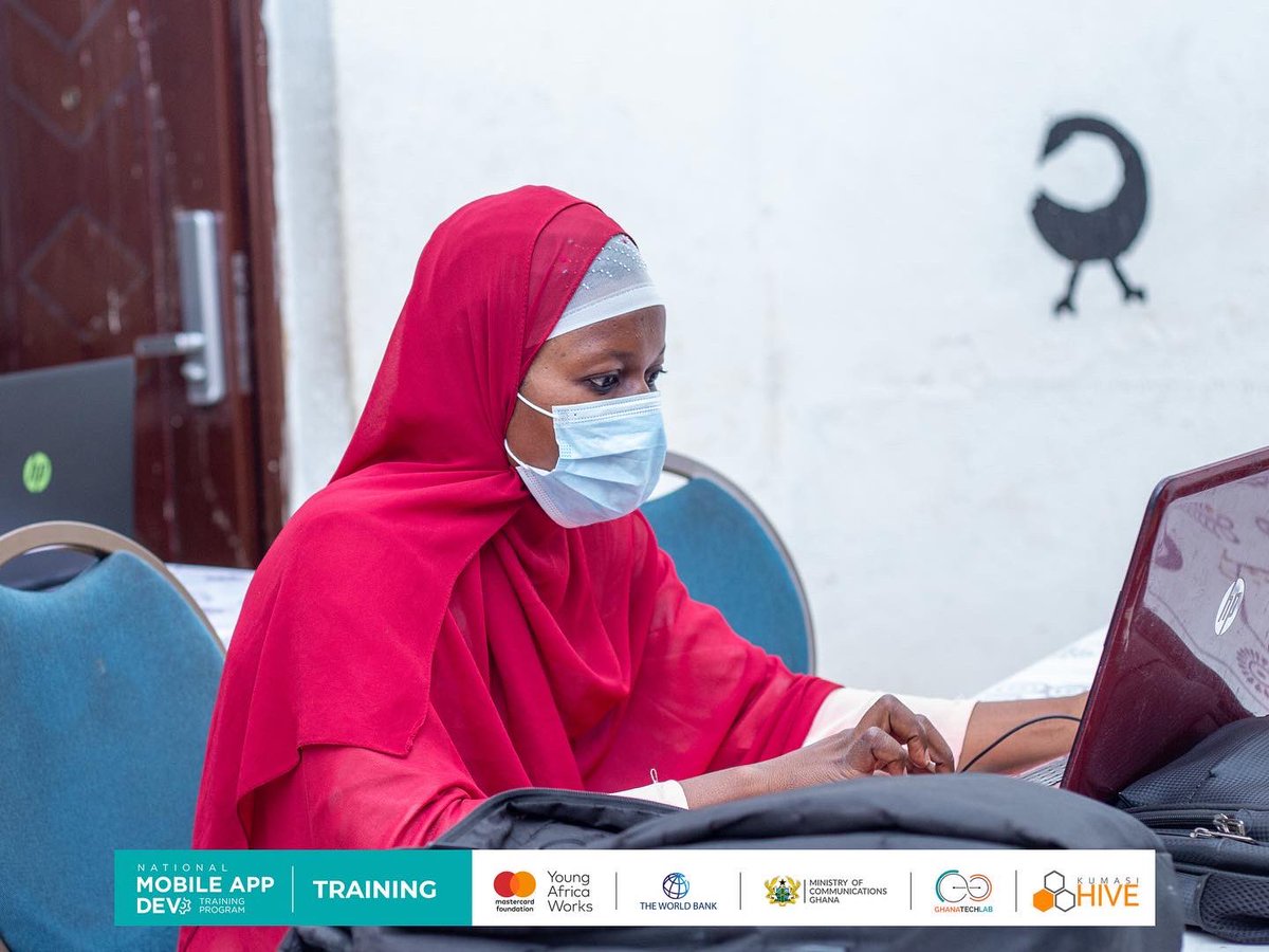 KumasiHive's tweet photo. Our trainees ended the week with building a scrolling ListView widget to learn how Flutter creates and destroys reusable elements. This is to help integrate flutter apps with Firebase.
#HiveTraining #HiveImpact #HiveTribe #Ghana #PaSE #ListViee #MobileAppTraining #Flutter https://t.co/r9ycVjmmnm
