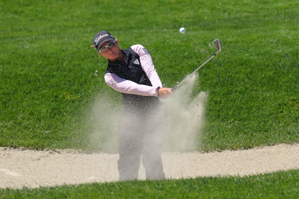 AlenaSharp's tweet photo. 2021 has been very difficult and disappointing but I’m blessed with a great team around me. @sarahsherpa @BSaundersGolf @GarretKramer @naveedshanspt @HigherGroundSM I’m very thankful for my sponsors who are sticking by my side! @RBC @UnitedRentals @LevelwearGolf I’m not done yet! https://t.co/XT7brMqGB3