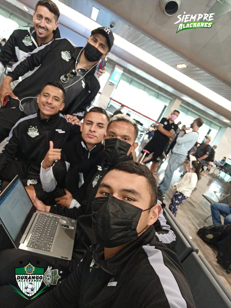 AlacranesdDGO's tweet photo. ¡ALACRANES 🦂!

Ya estamos esperando el ✈️  que nos llevará a 🏖 donde mañana disputaremos los últimos 90’ minutos de este Apertura 2021 contra @SomosInterPlaya 

¡Vamos por la copa 🏆!

#SiempreAlacranes https://t.co/CtBkSHyETO