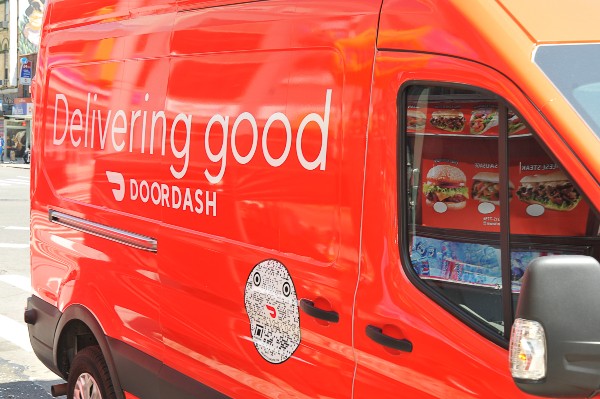 Groceries delivered to your door isn't new. Remember when the milkman would leave milk right in your milk box? No?... Neither do we 😉. <a href="/DoorDash/">DoorDash</a> just opened their modern-day milkman service, #DashMart, beside us and we couldn't be more excited! Welcome to the neighbourhood!