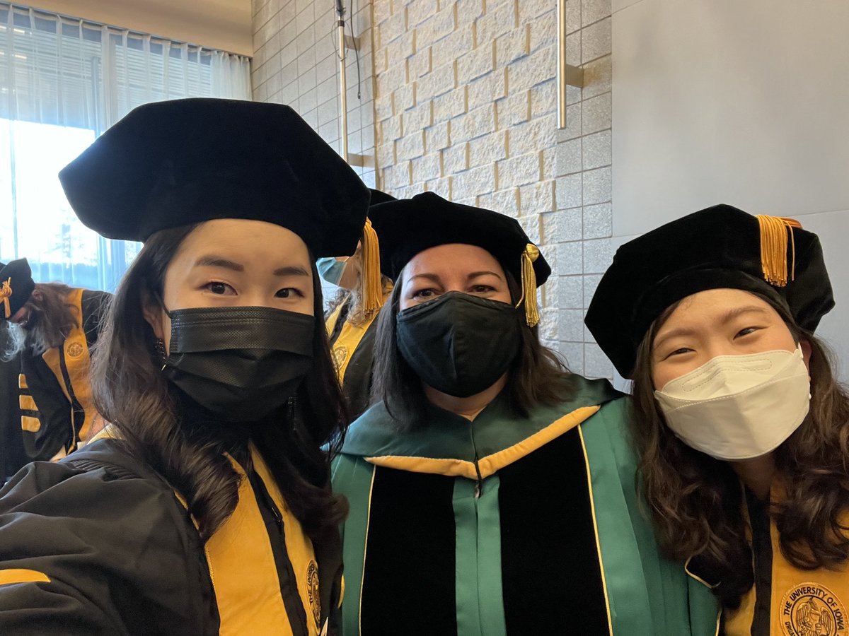 Sara Mitchell tweet media