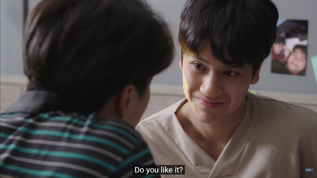 ultimategayssi's tweet photo. the best opening thus far! we love domestic!patprans! 😗✨ this whole sequence is everything! got very cute moments of patpran being whipped (the pran love gaze is very apparent, your honor!), them cutely quarrelling, ketchup peck, and holding hands. love it.

#BadBuddySeriesEP8 https://t.co/u4wJ3Xnn3c