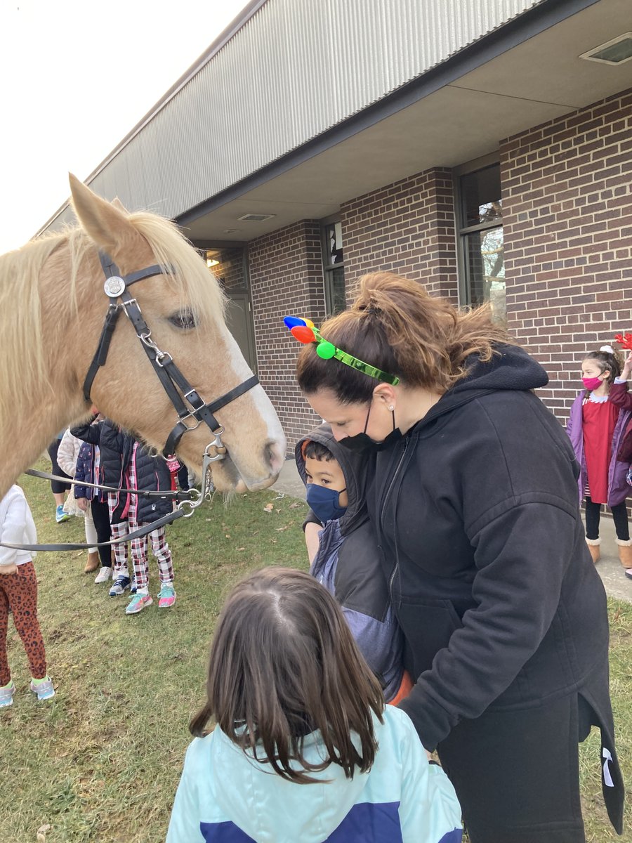 WorthingtonHillsElem tweet media