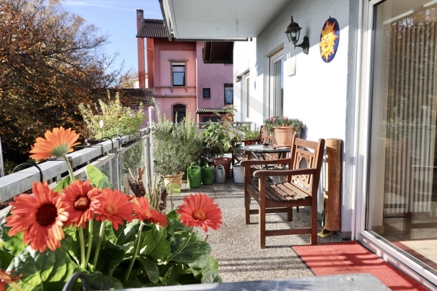 PROVISIONSFREI: Charmante Eigentumswohnung mit Liebe zum Detail! Mehr Infos auf unserer Website -->
w4-immobilien.de/immobilien/woh…