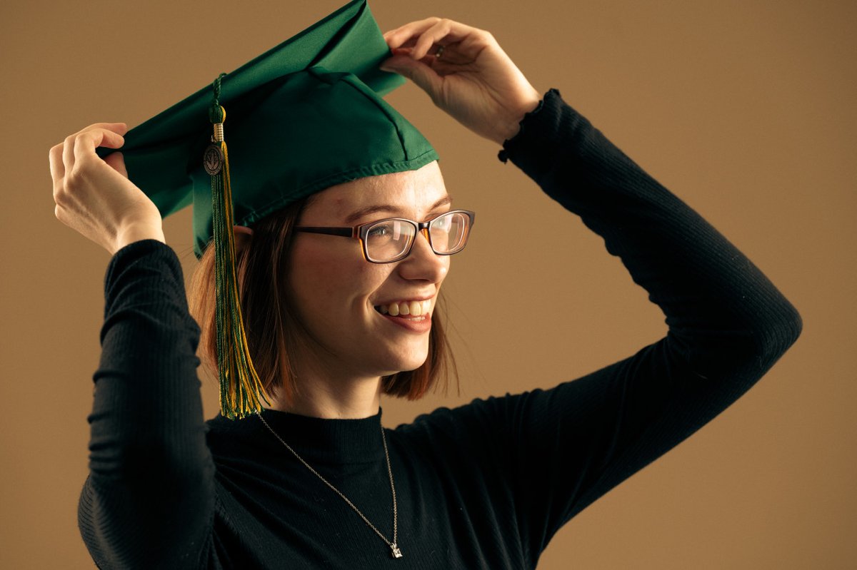 NDSU's tweet photo. NDSU commencement speaker Lauren Sampson wants her classmates to consider, and appreciate, how much they have grown during their NDSU experience today at the 2 p.m. commencement ceremony. 🎓

Read more:
https://t.co/dFWtrUYCPz

#NDSU2021Grad #ExperienceNDSU https://t.co/tEx3QWEZwN