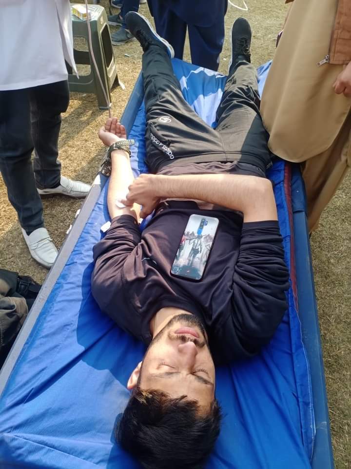 actsofkindnessp's tweet photo. Blood Donation Camp at NUML Islamabad for Thalassemia Kids of Jamila Sultana Foundation by R-Fusion (Blood Donor Hotline by Acts Of Kindness Pakistan). Alhamdulillah 134 Blood Bags have been collected at this camp.

#ActsOfKindnessPk #KindnessSquad #practicekindness #rfusion https://t.co/XxVgEAj1G0
