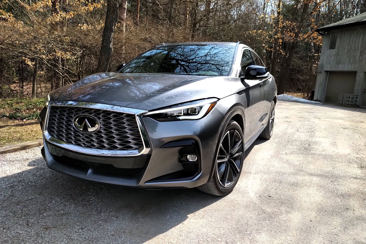 The all new 2022 INFINITI QX50 will be sure to impress all who drive it, thanks to its striking exterior, handcrafted interior, and now – even more standard convenience features!  Read more in our latest blog – just follow the link below! 
bit.ly/3pWdjmY
#GuelphInfiniti