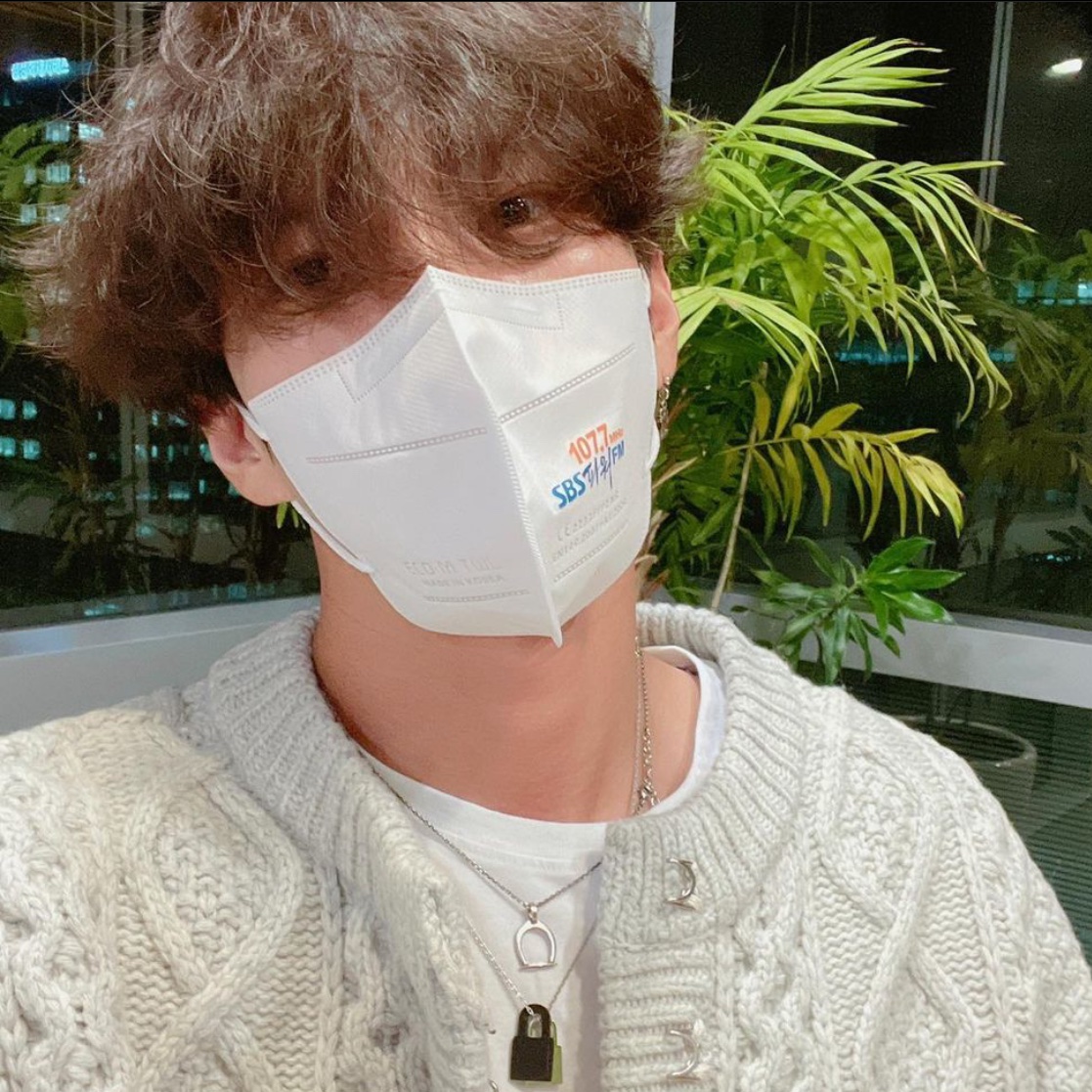 leo_loops's tweet photo. Leo IG  update [211217]

 #VIXX_LEO #빅스 #레오 #정택운 #LEO #VIXX https://t.co/3vC4DLo4J0