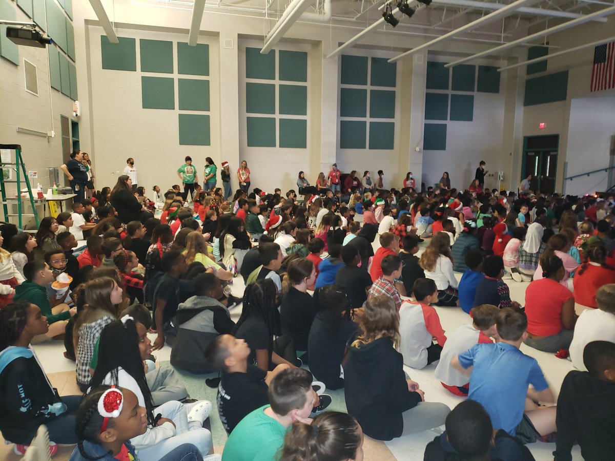 kelleynorrisPFE's tweet photo. Holiday Sing-a-long!
MBE bears!
#humbleisd_mbe
#mbebears2020
#mbeisfamily https://t.co/BtnOMl43Rd