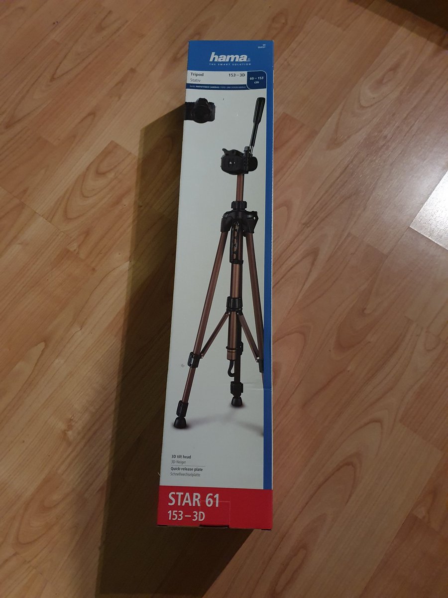 BroodjeZand's tweet photo. Ik kreeg zomaar een vervroegd Kerstcadeau! Blij mee 😃
#Kerstcadeau #kerst #cadeau #statief #blijei https://t.co/Cdw9BlquOP