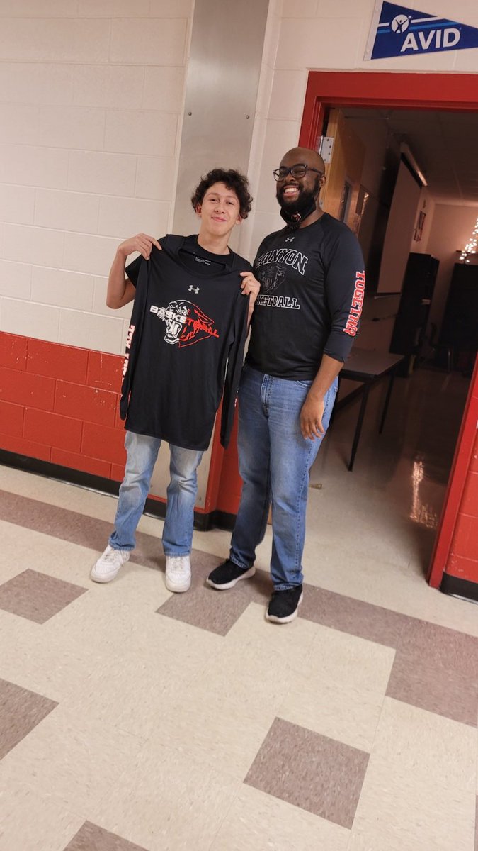 CHSBBasketball1's tweet photo. Anyone who comes to a Canyon Bball game knows Jeremiah will be there! Love this kids' energy n school spirit!! Always excited to have him at all our games.... even on the road!! @DavissonDustin @CanyonHS_ABC @AthleticsCanyon @canyonhscougars @ccstudentsec22 https://t.co/cU18g0IU4z
