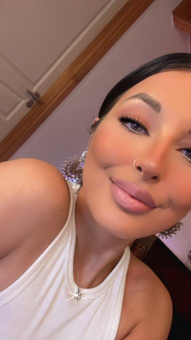 🌸Hey guys!🌸  You can find me online now on these platforms: ✨Myfreecams: https://t.co/QmY0PsRiFe ✨Chaturbate:<a href="/tag/newprofilepic"class="tags"><span>#newprofilepic</span></a>