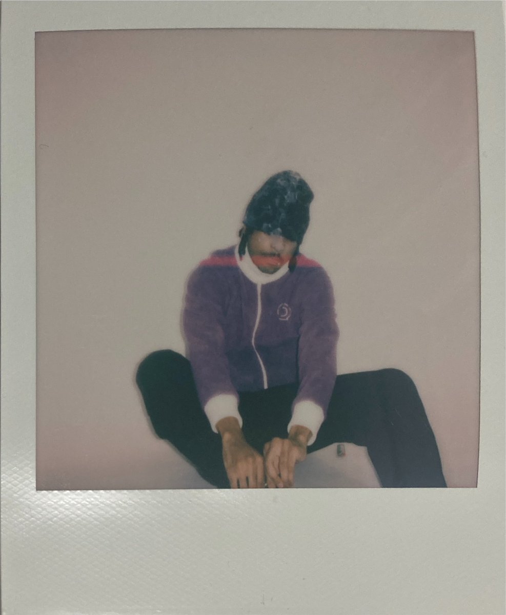walonestuff's tweet photo. ERRR TAPE NOW OUT 🤮🤮
  
@Lafeve7 

https://t.co/3gORAlu73q https://t.co/bMK70lyh8O