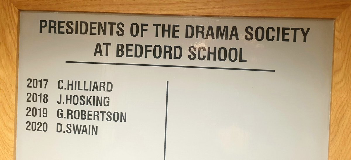 comgavrob's tweet image. Lovely to be in @quarryatstlukes in Bedford but I REALLY don't recall being President! Or attending the school at all! 🤣 #samename