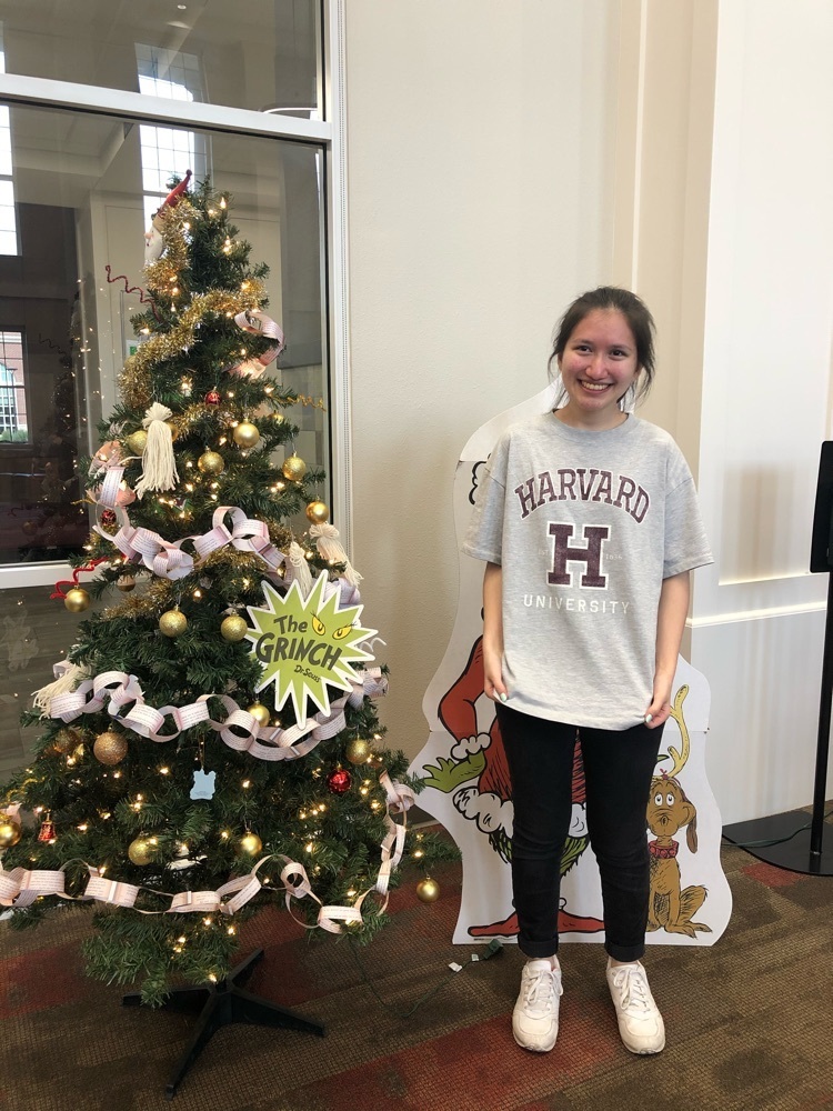 TLRedRaiders's tweet photo. One of our students received an early holiday gift...Kawsar Yasin was accepted into Havard with a full ride!!! Congratulations Kawsar we are so excited for you and proud of all you hard work at Legacy High School! https://t.co/QXarH0CVAN