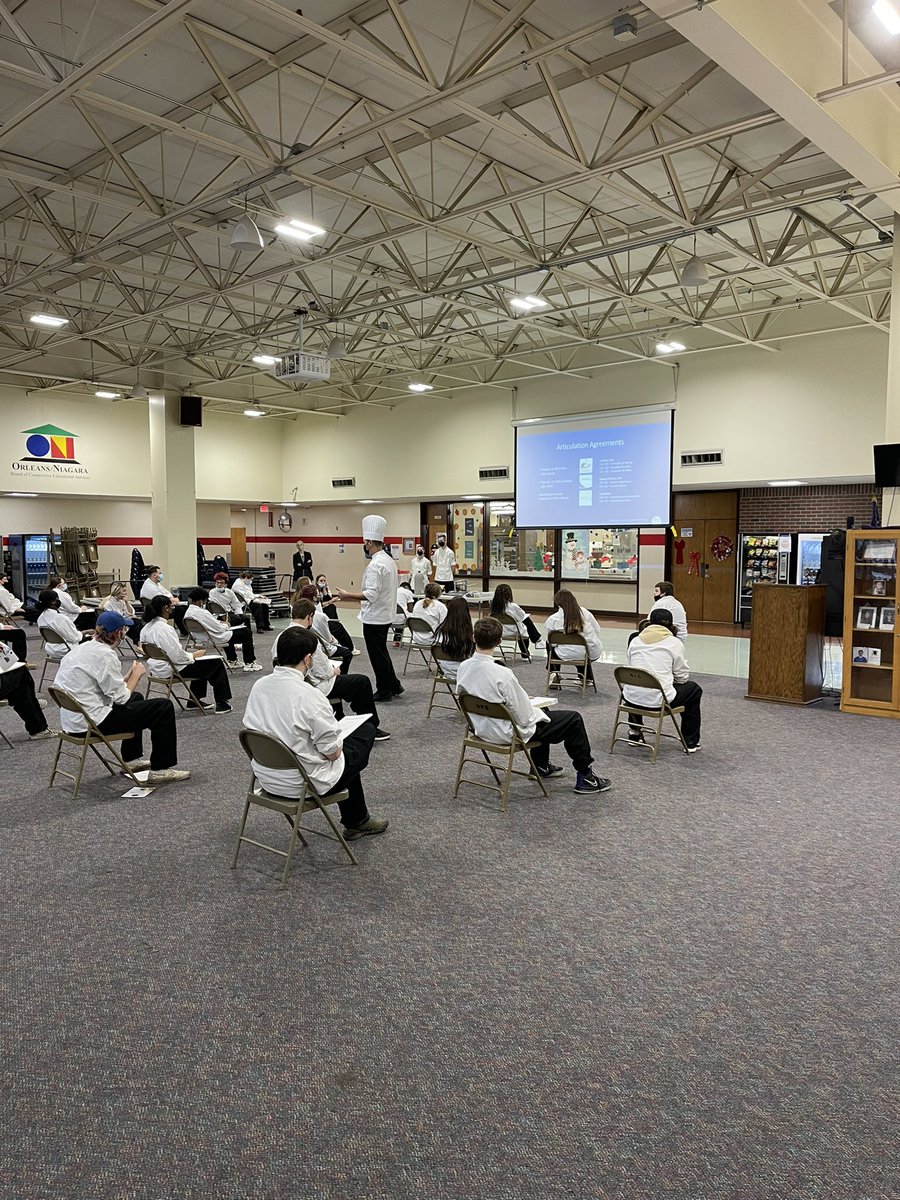 SSBindemann's tweet photo. Students in Ms Cook’s and Mrs Kucharski’s class learned all about the culinary institute in Niagara Falls. One of the many examples of our students gaining insight into options for their future. #engaged #cte #nctec @ONBOCES https://t.co/aJBOI7JGKy