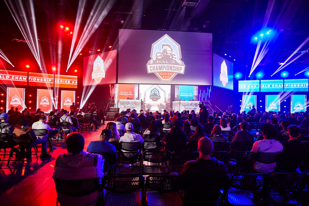 HCS's tweet image. The @HCS Kickoff Major Raleigh 2021 is now live! Join us as the world's best teams throwdown in the first #HaloInfinite LAN for $250K + Crowdfunding!

Twitch.tv/Halo | Youtube.com/Halo

Checkout the B, C, and D streams below! 👇