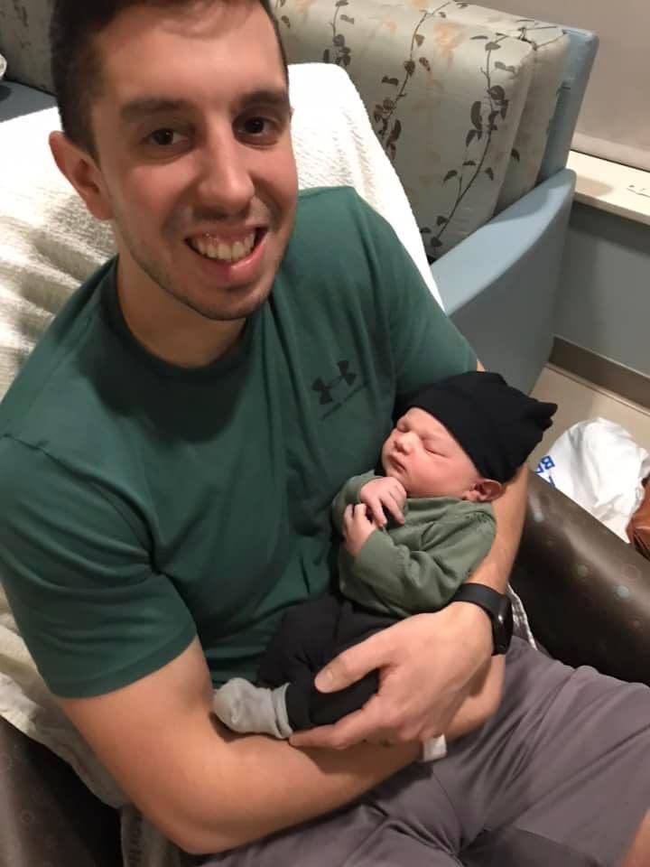 joshbeaird21's tweet photo. I’m a dad! https://t.co/XUkonfMeqa