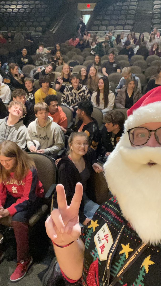 McDowellPHS's tweet photo. My goal is to be THAT teacher that everyone wants to visit after they graduate. https://t.co/KmrSf0QvOq