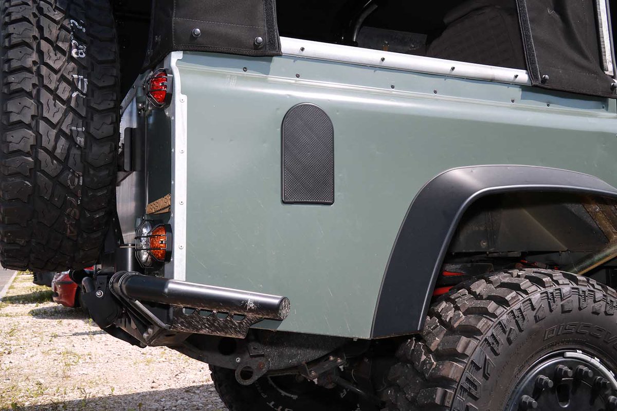 4x4overlander's tweet photo. Still time to get your Landy a stocking filler by Royal Mail Tracked 24. https://t.co/zo4ucNFyXJ https://t.co/ENuSd5zZzU