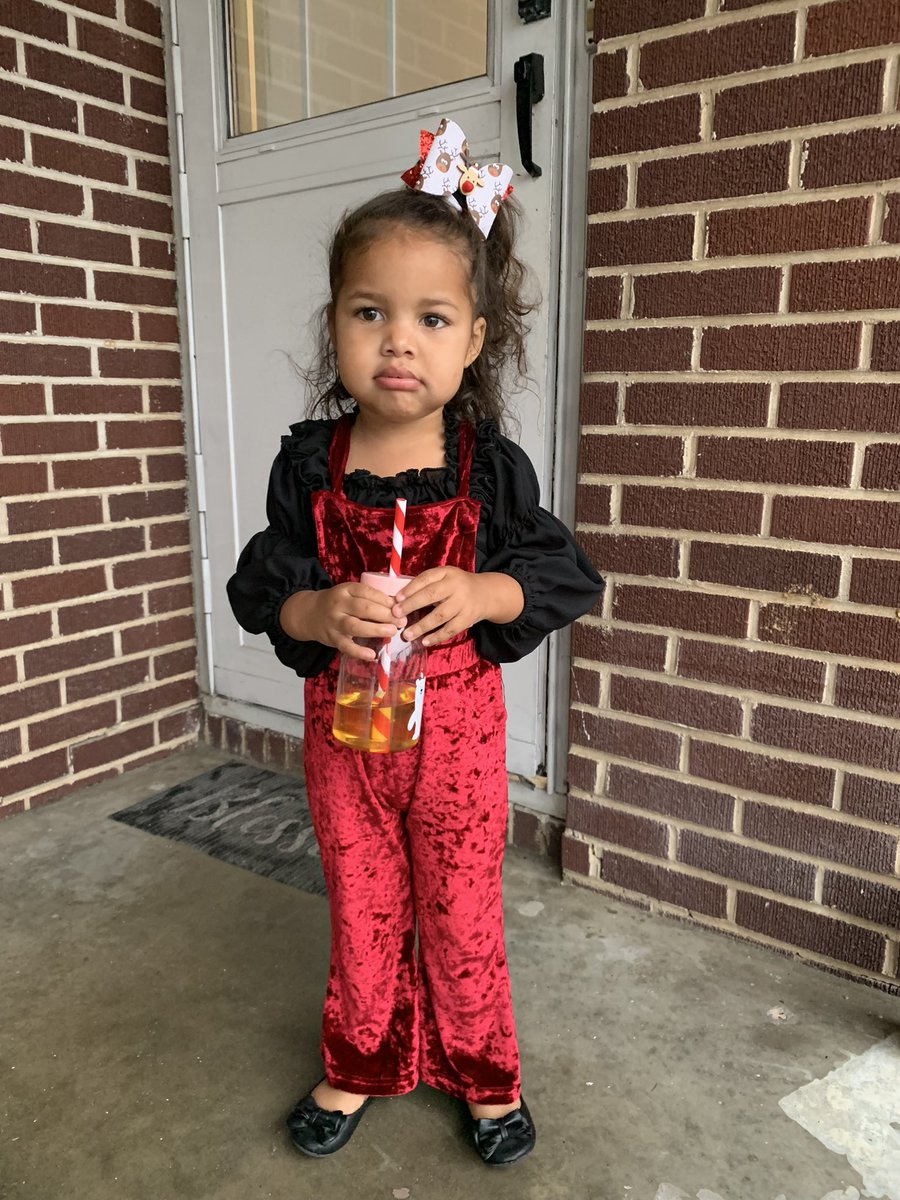 MommyofRainbows's tweet photo. This girl is EVERYTHING 🥰🥰🥰 #MyGirl #Princess #SourPatch #MarleeRae #OnlyGirl #BabyGirl https://t.co/Vf3a8Jlepc