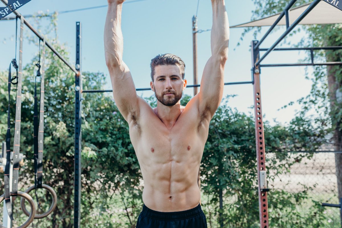 No animals need to die in order for me to live.

And that makes me feel good.