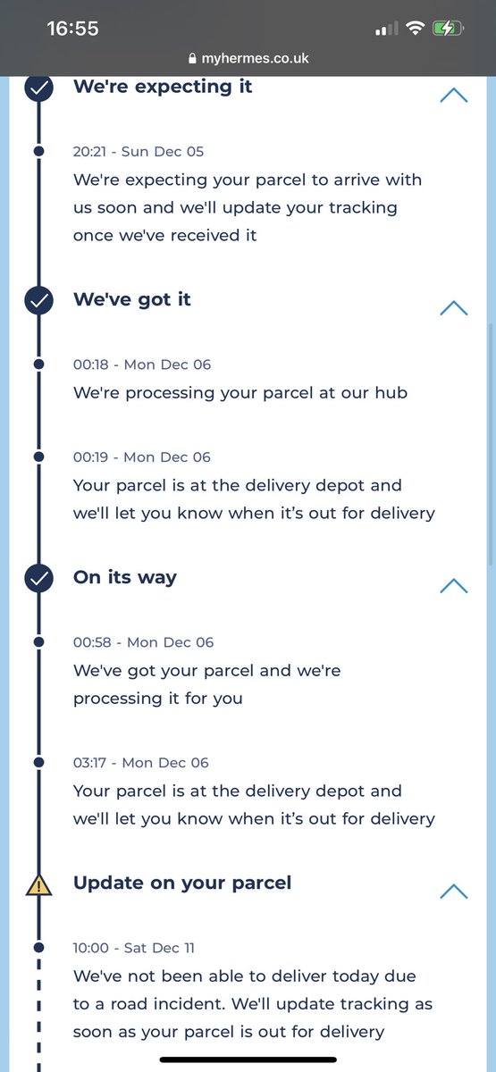 LottieHanah's tweet photo. @Hermesparcels what’s going on? Bots on your “live chat” which are useless. Tracking not updated. Parcels still missing. Please sort this out asap https://t.co/Aa7vhFxgGb