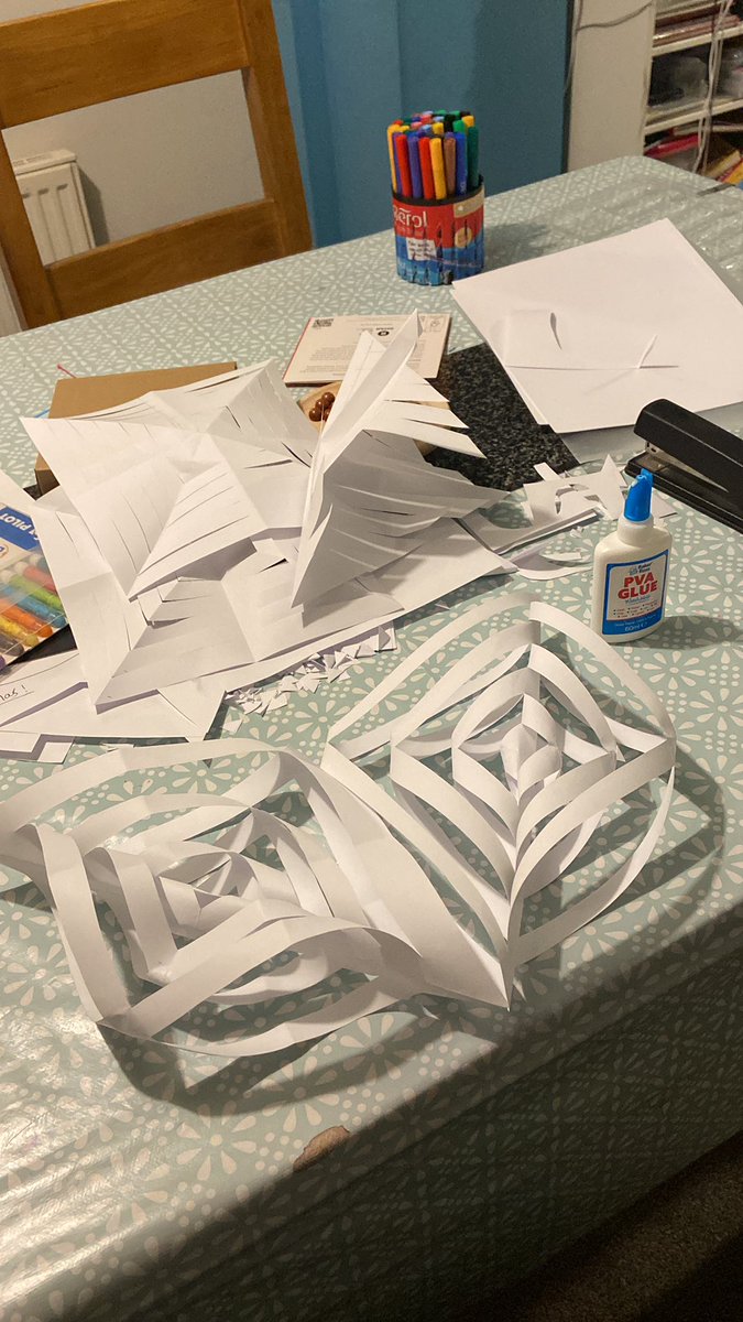 Using #VdTMoCA  to parent again!!! I underestimated the skill needed for the task! Dgtr has abandoned me before we finished. My paper folding let the side down with too many failed attempts, but we enjoyed the quality time together even if we didn’t get a product!