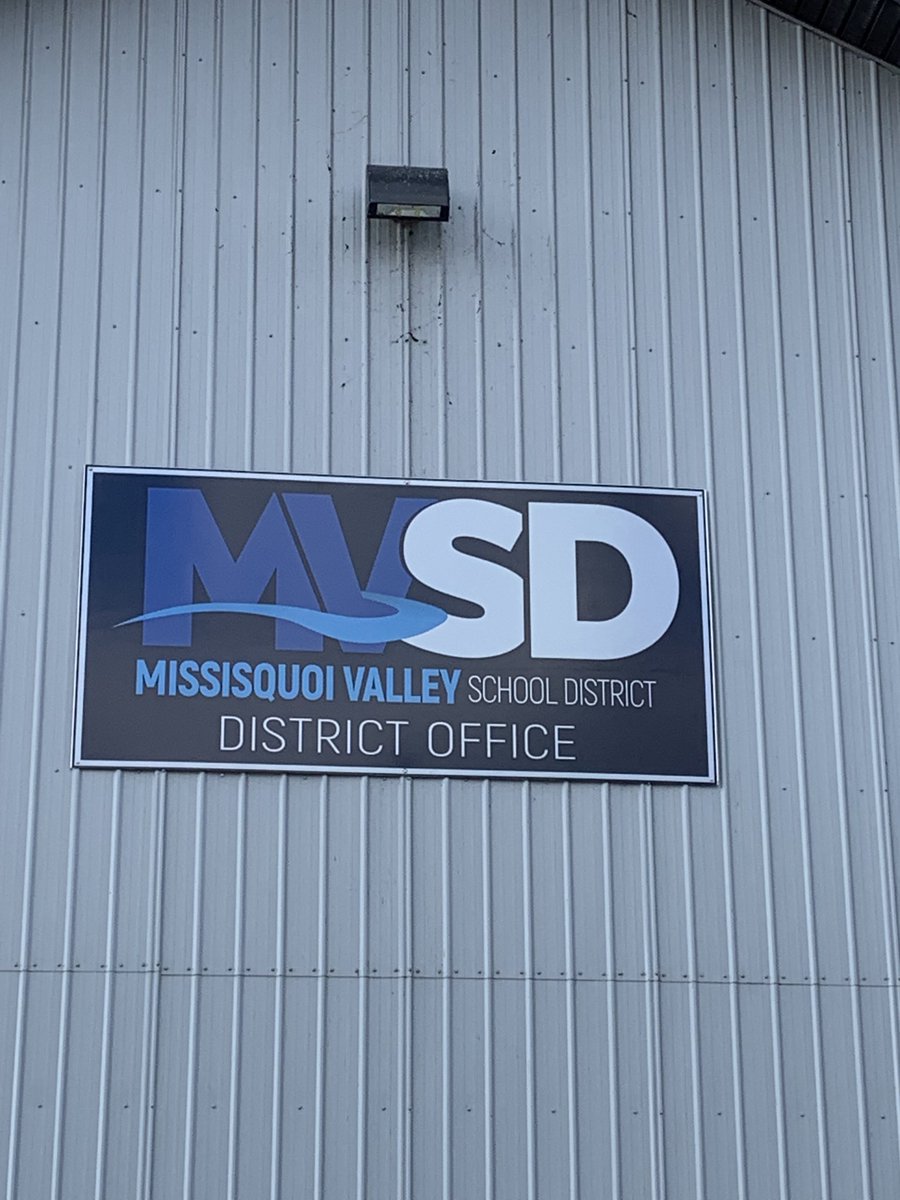 What with COVID and all, it took way too long to get our new sign. We feel official ⁦<a href="/MissisquoiSD/">Missisquoi Valley School District</a>⁩