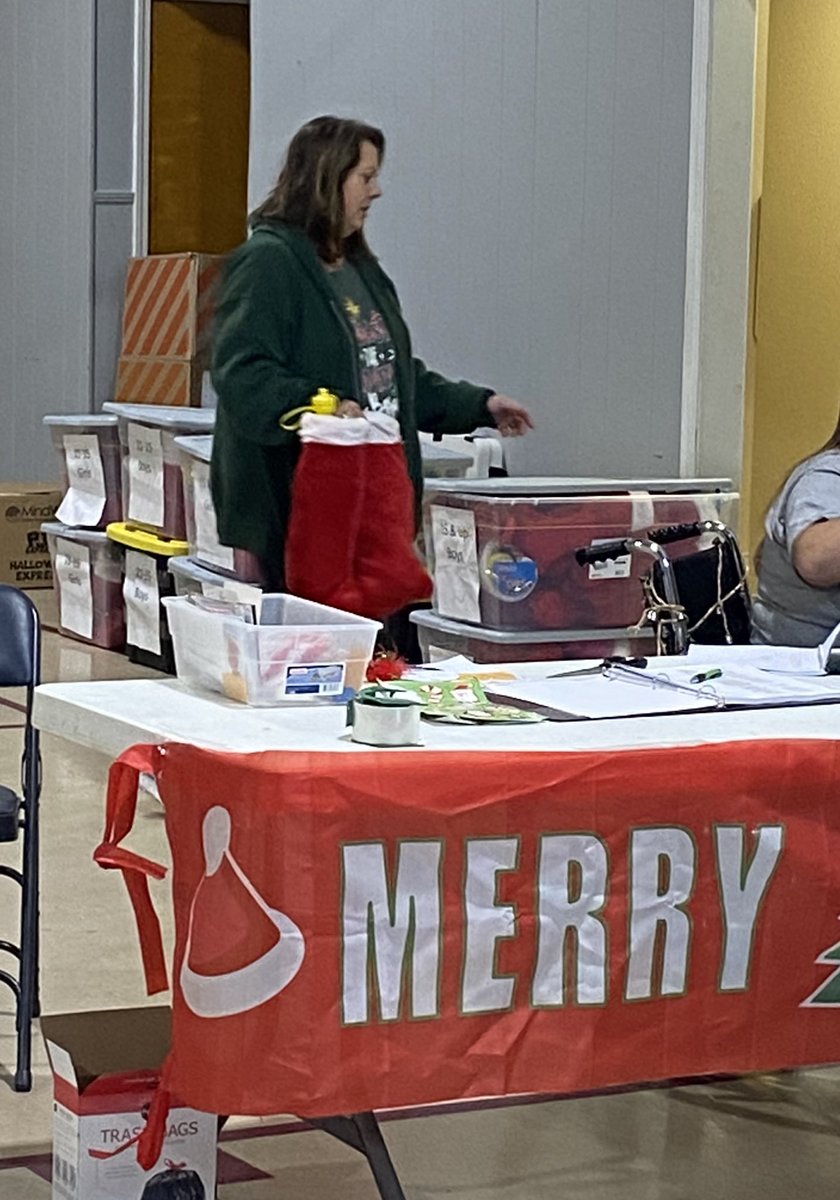 Meredith Fevold (@mer_fevold) on Twitter photo Santa and D338 are delivering stuffed stockings to Give a Little Christmas. #OperationSurprise #givingback #TeamDepot <a href="/mjlojewski/">Michelle Lojewski</a> <a href="/BrendaGrovesTHD/">Brenda Groves</a> @thd_young Santa and D338 are delivering stuffed stockings to Give a Little Christmas. #OperationSurprise #givingback #TeamDepot <a href="/mjlojewski/">Michelle Lojewski</a> <a href="/BrendaGrovesTHD/">Brenda Groves</a> @thd_young