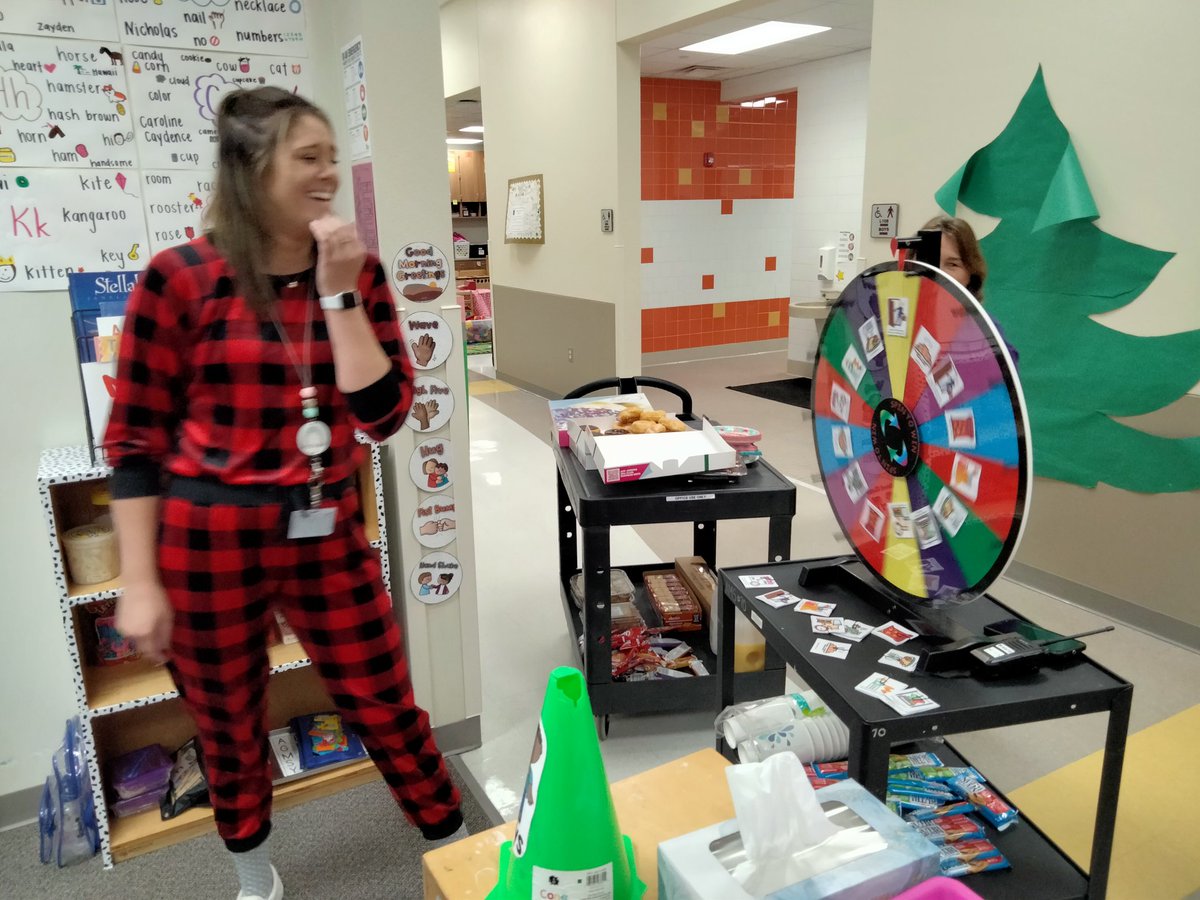 PISD_Mitchell's tweet photo. Our Mitchell Educators ended the first semester strong! It was good to see the joy and happiness from our staff!
We are Mitchell Proud!
#PISDwinterbreak2021 #mitchellrocks https://t.co/DBhxv0MsOX