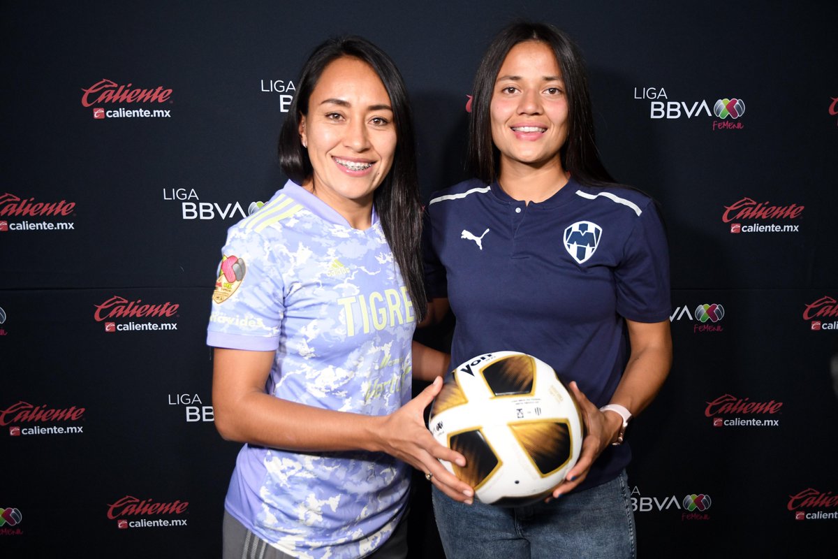 los_cancheros's tweet photo. Falta poco para la ida de la Gran Final de la Liga MX Femenil 😎🇲🇽🟣
¿Cuál será el resultado de hoy? 🤔 #PonteCanchera #PonteCanchero
#FinalIda #RayadasVsTigres #LigaBBVAMXFemenil https://t.co/qvxcXW059v