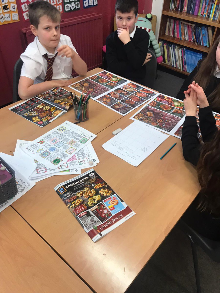 keltyps's tweet image. P6a had a go at trying to budget for a Christmas dinner🎄🎅🏻
#NeedsVWants
#RealLifeContexts
#FinancialAwareness