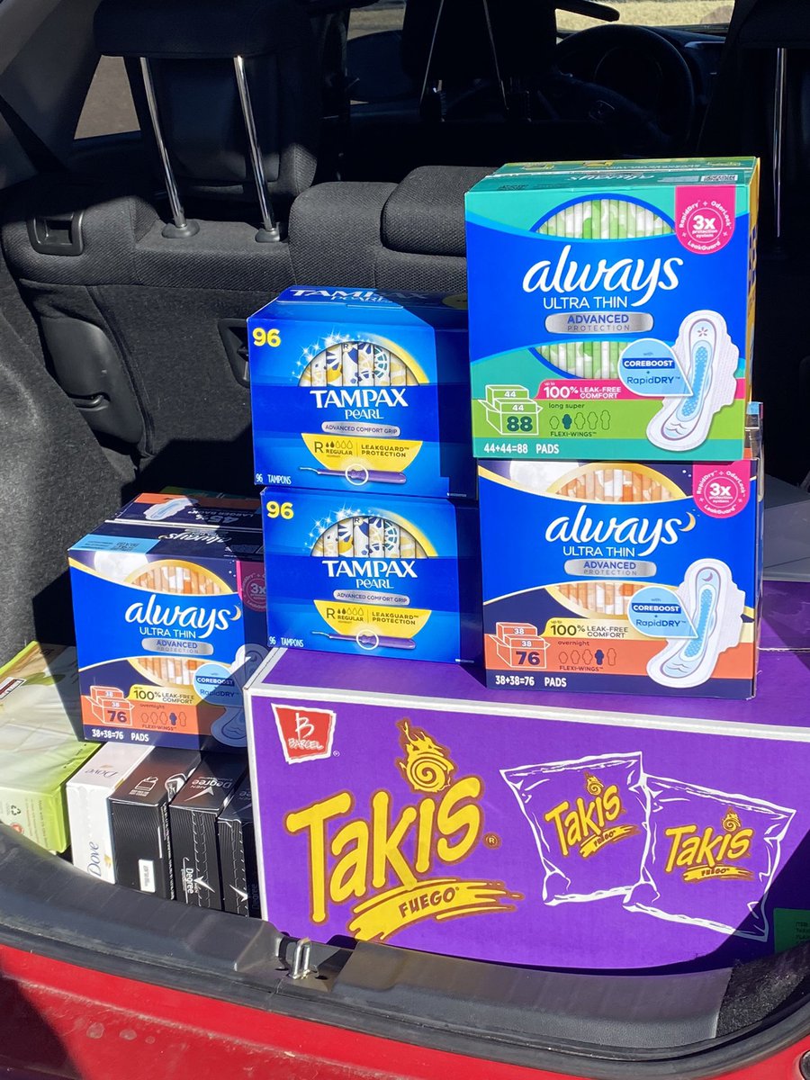 rochellenguyen's tweet photo. I am thankful for @sam_anthaglover and @BeaDuranNV who were instrumental in leading the charge on #AB224, which will help address the #periodpoverty some students face by requiring NV’s public schools to carry menstrual products in their restrooms. #takisandtampons https://t.co/EVtPMolE4N