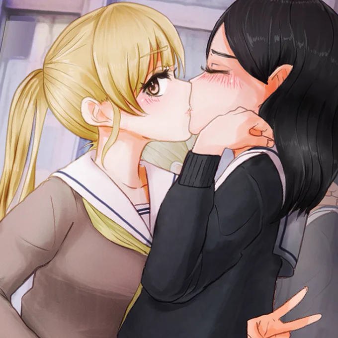 ガードが硬そうな先輩を落としちゃう金髪娘描きました
#創作百合 