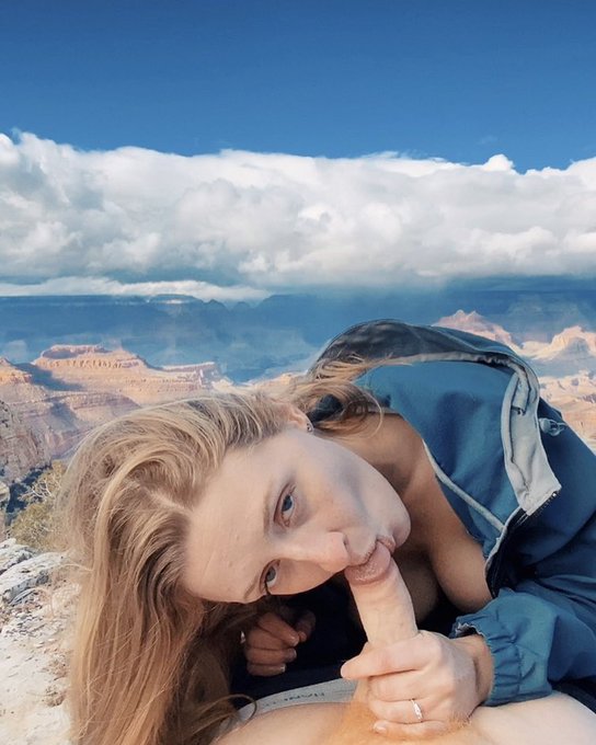 This is us. (Random pictures my phone reminded me of today.) 💦🌎 https://t.co/Mb3Y1fe36Y<a href="/tag/vanlife"class="tags"><span>#vanlife</span></a>