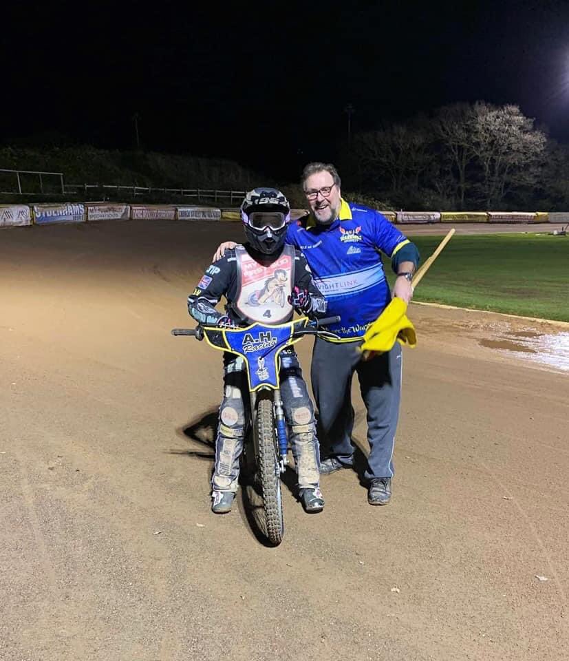 Barry Bishop tweet media