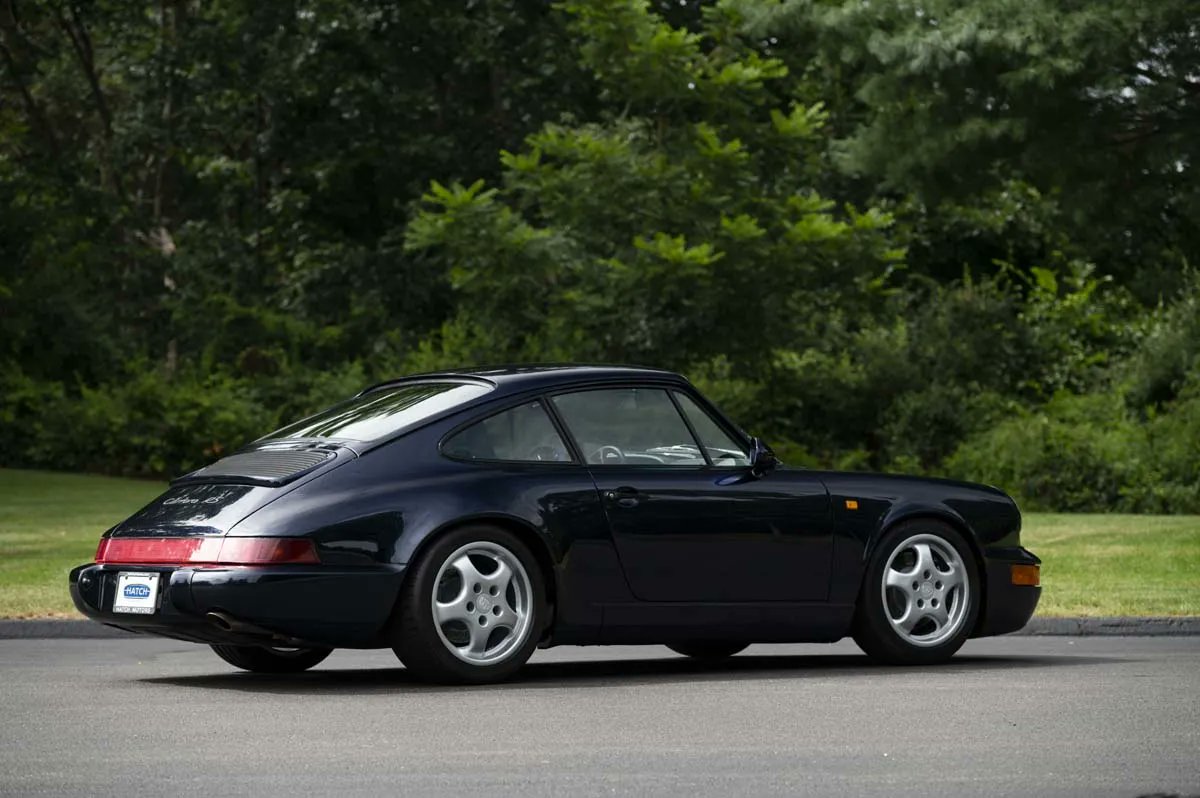 This 1992 #Porsche 964 Carrera RS is finished in a beautiful Midnight Blue Metallic over a Black interior. It has just under 39k original miles and is fully documented with all of the keys, books, receipts and owner lineage. #PorscheMarketplace ▶️ porschemarketplace.net/vehicles/1992-…