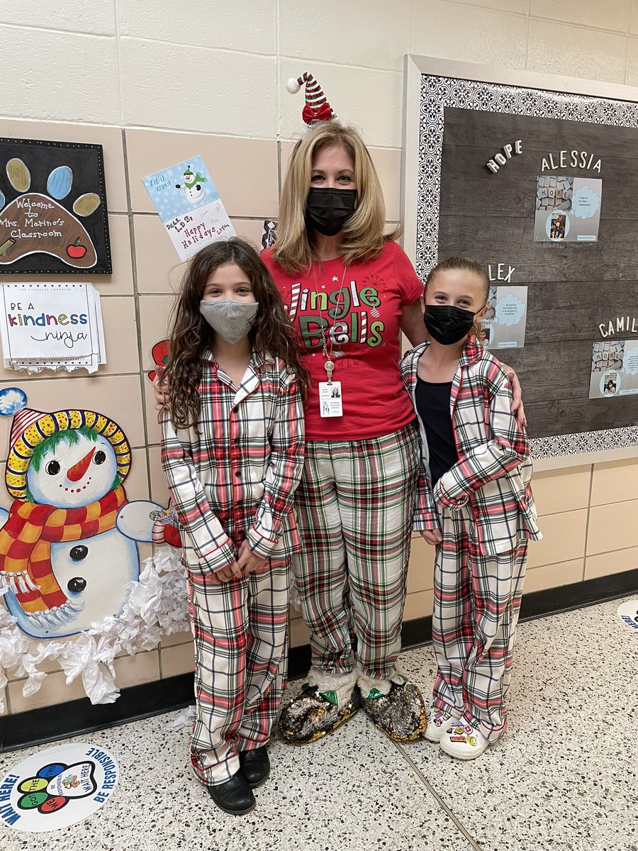 Mrs. Hanlon's 4th Grade Class (@hanlon_lds) on Twitter photo Triplets on pajama day! #LDSBetterTogether @FT_Schools <a href="/ldsmmarino/">Marisa Marino</a> <a href="/DonovanSchool/">Laura Donovan School</a> Triplets on pajama day! #LDSBetterTogether @FT_Schools <a href="/ldsmmarino/">Marisa Marino</a> <a href="/DonovanSchool/">Laura Donovan School</a>