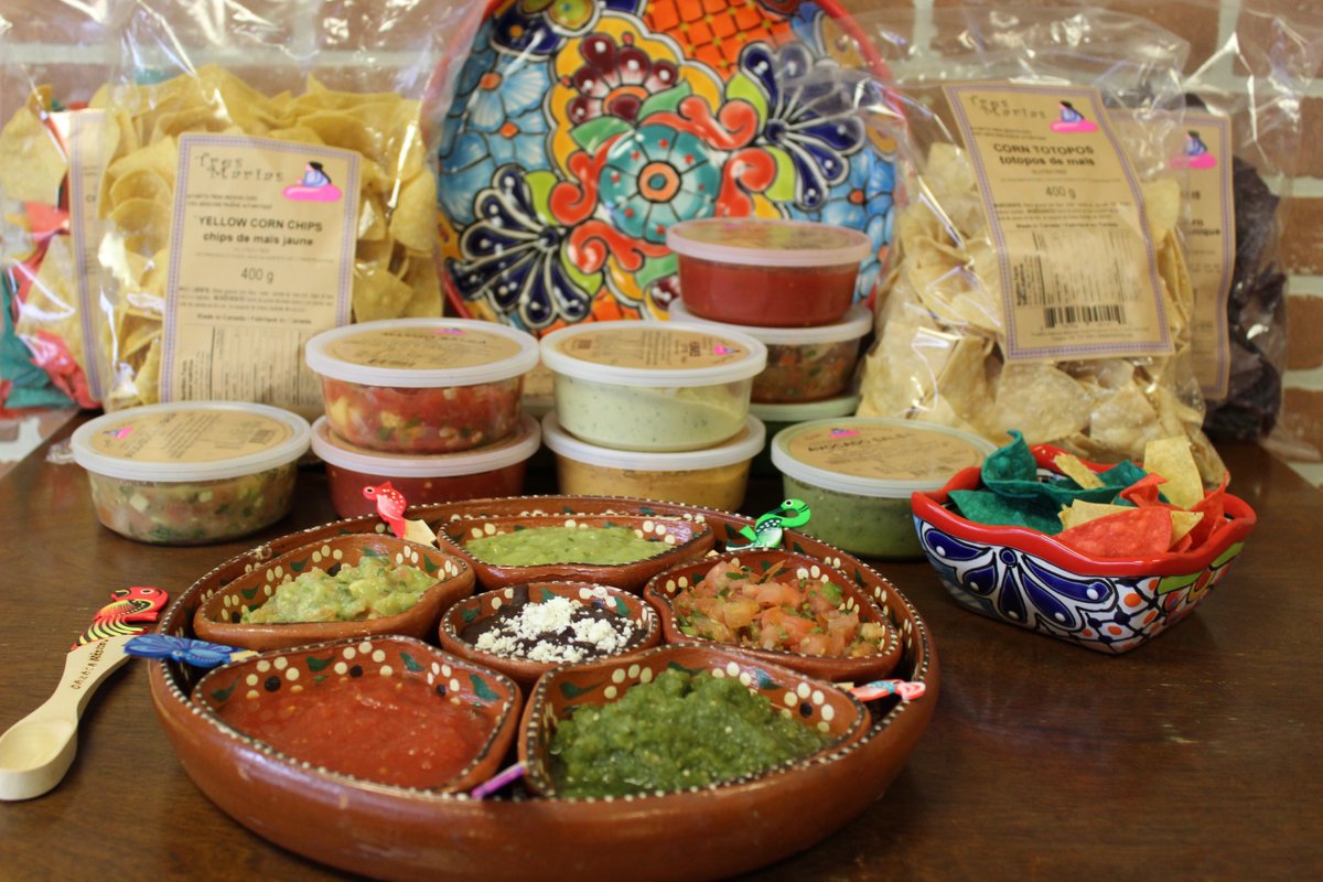 FRIDAY SNACK NIGHT!! We've got the chips and guac and we are just trying to pick out something to watch. Wheel of Time? Haweye? What should we watch tonight?

#mexicanfood #shoplocal #eatlocal #madewithlove #takeandmake #GuacandChips #dinner #foodforthesoul