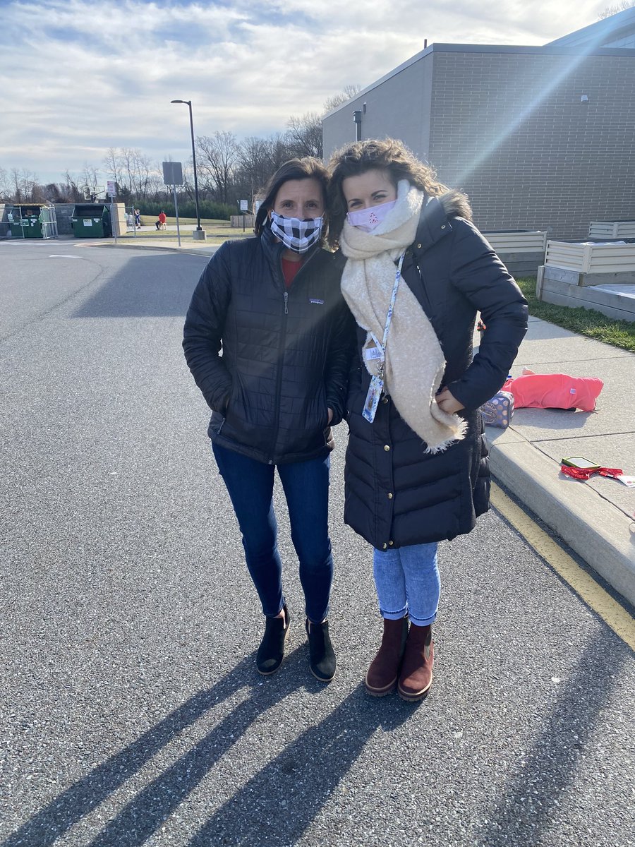 G109cardinals's tweet photo. Grateful for these two for all the laughter, encouragement, and help they give! @MrsMcDermottCES @MissAMcGovern #12daystwitter #WFCPride https://t.co/BSRlSnq4hi