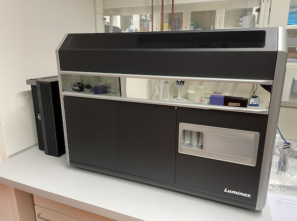 FACS_Imaging's tweet image. We are excited about our Xmas present under the tree of the @MPIAGE 🎄, an imaging cytometer - the Amnis #ImageStream from @Luminex!

We are looking forward to many image #cytometry experiments!