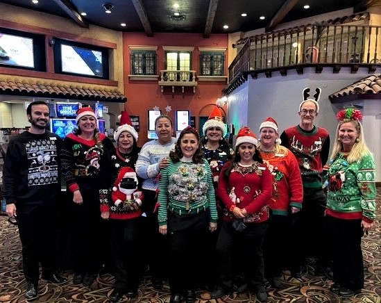 HarrahsLaughlin's tweet photo. ๐ง Table Games Elves at Work!! Graveyard shift is ready for FUN! ๐ ๐
๐คถ @HarrahsLaughlin #laughlin #harrahslaughlin @CaesarsRewards #christmassweater https://t.co/Svyfxtj0v0